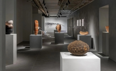 Andile Dyalvane’s work receives Special Mention at 2022 LOEWE Foundation Craft Prize