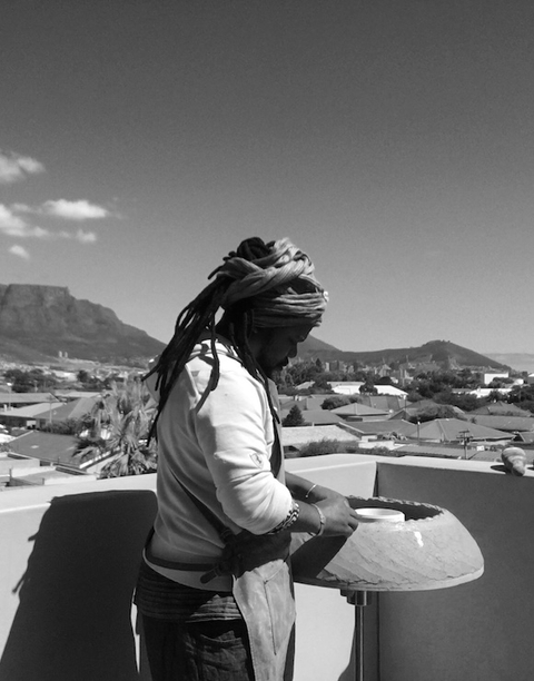 Andile Dyalvane takes part in international showcase of “pandemic ceramics”