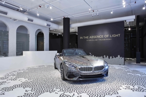 Stanislaw Trzebinski - In the Absence of Light