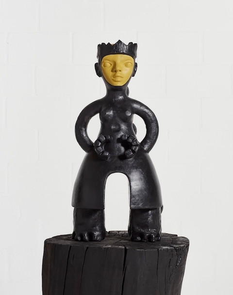 Justine Mahoney, The Queen