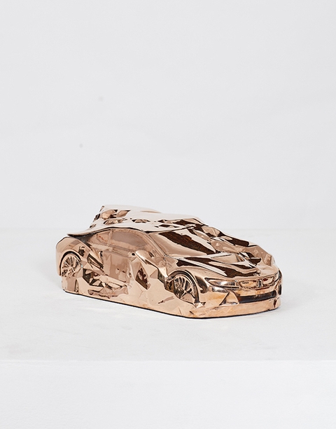 A tribute to the BMW i8 Coupe – in bronze