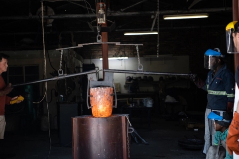 Adventures in open-cast smelting with Jesse Ede