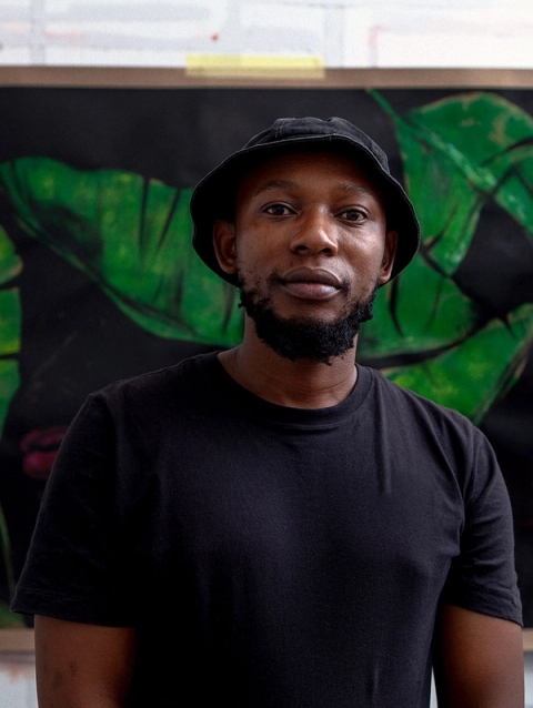 Now representing: Navel Seakamela