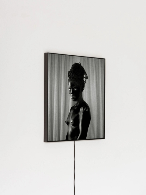 Bakhaya, 2305 Marine Parade Hotel, Durban, 2019 - Zanele Muholi