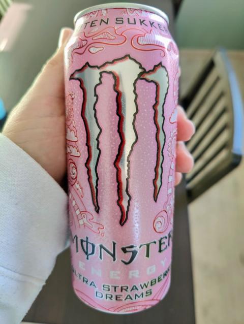 Monster Ultra Strawberry Dream, hele boksen
