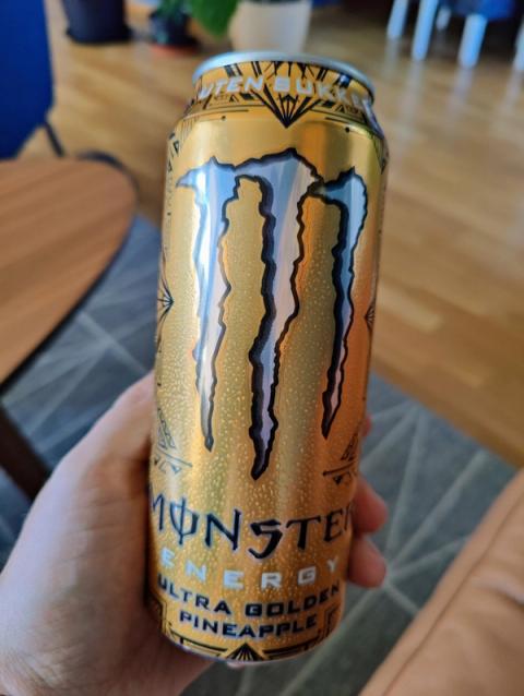 Monster Ultra Golden Pinapple, hele boksen
