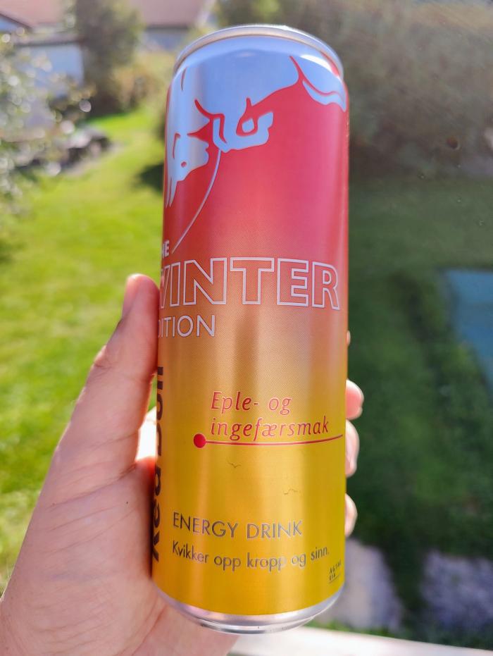 RedBull The Winter Edition - eple og ingefær, the full can