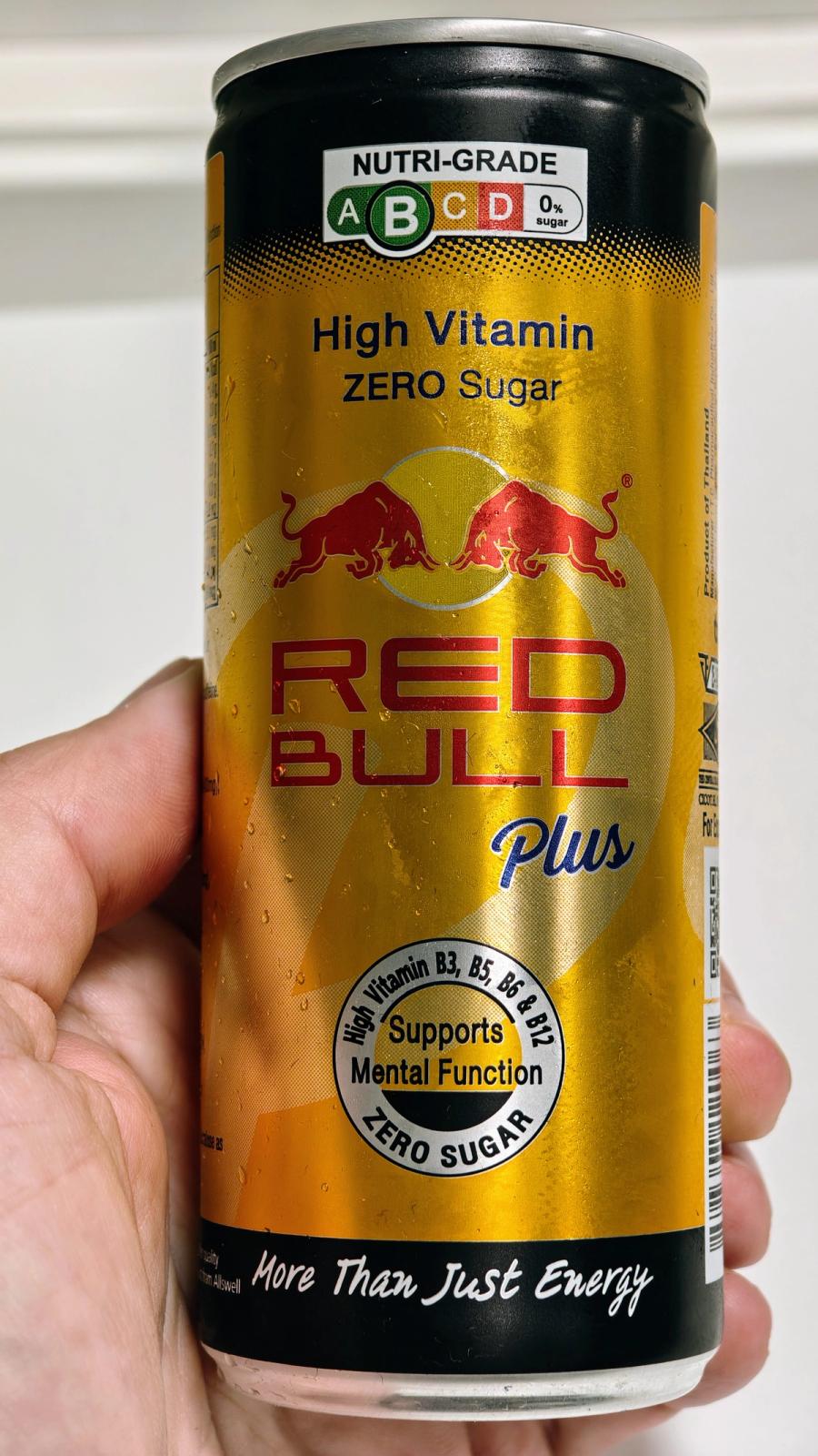 RedBull Plus High Vitamin, hele boksen