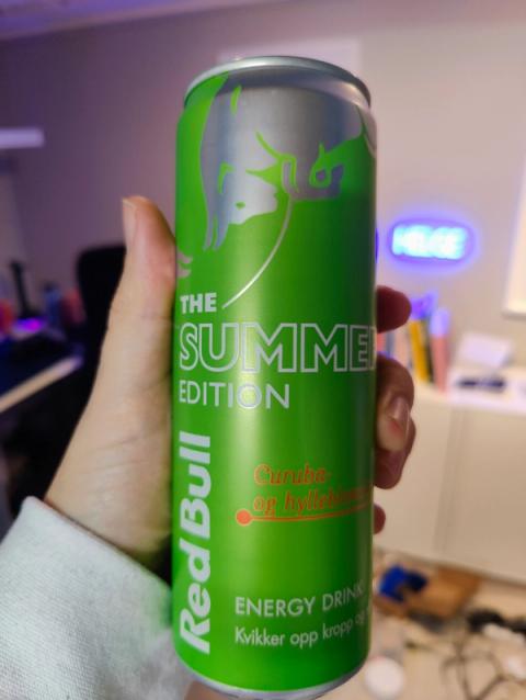 RedBull The summer edition - curuba og hyllebærblomst, the full can