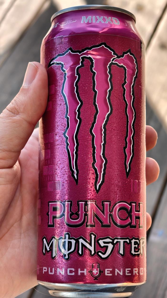 Monster Mixxd, hele boksen