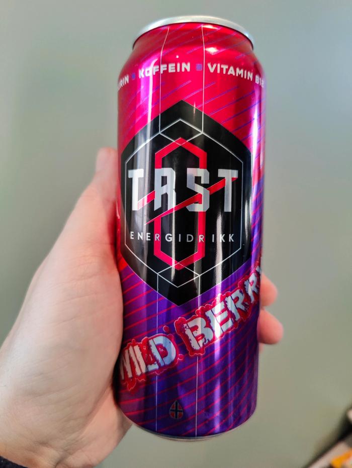 TRST Wild berry, the full can