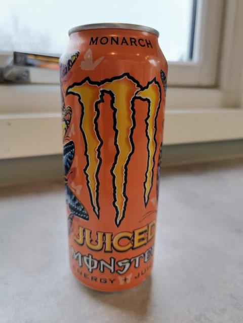 Monster Monarch, hele boksen
