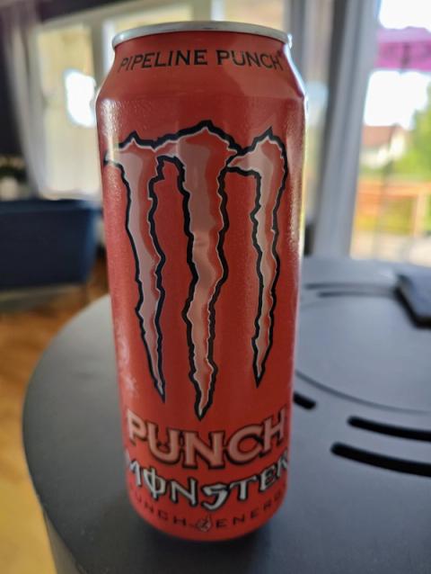Monster Pipeline Punch, hele boksen