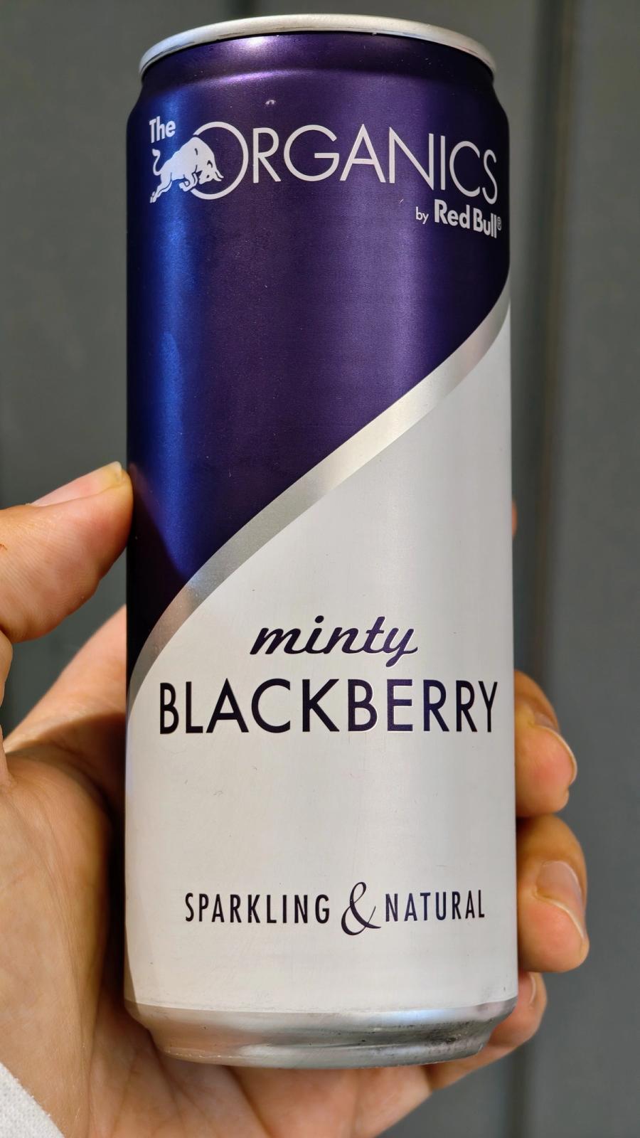 RedBull Minty Blackberry, hele boksen