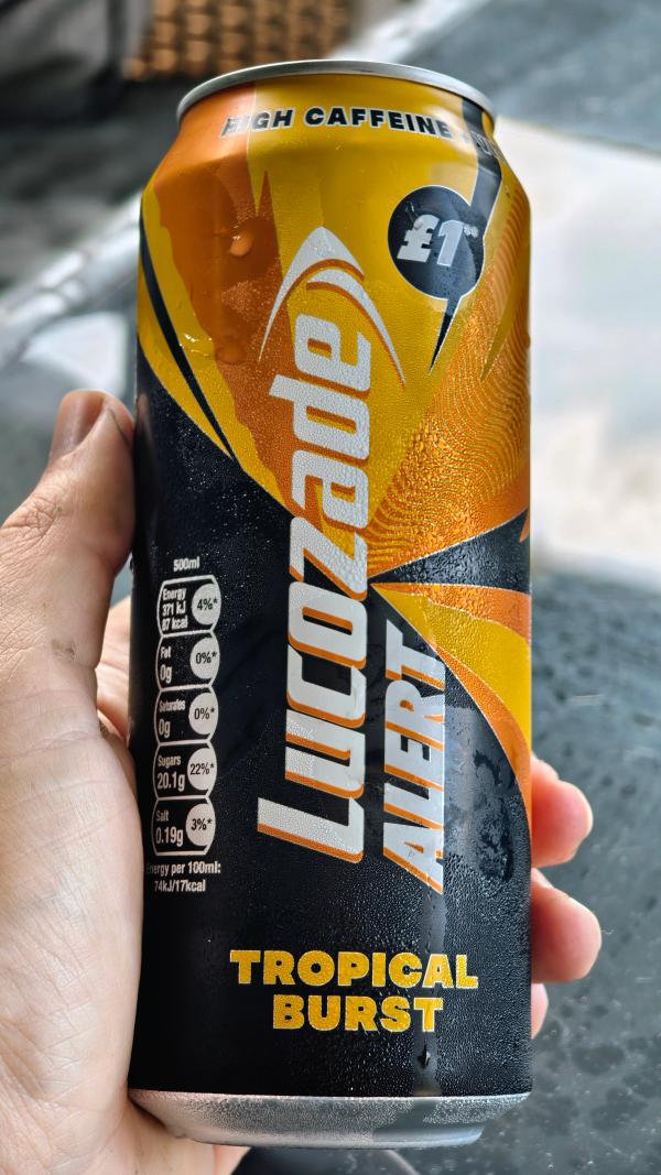 Lucozade Tropical Burst, hele boksen