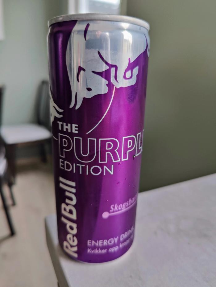RedBull The Purple Edition, the full can