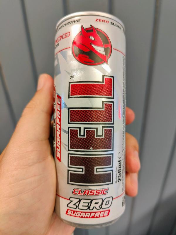 Hell Classic Zero, the full can