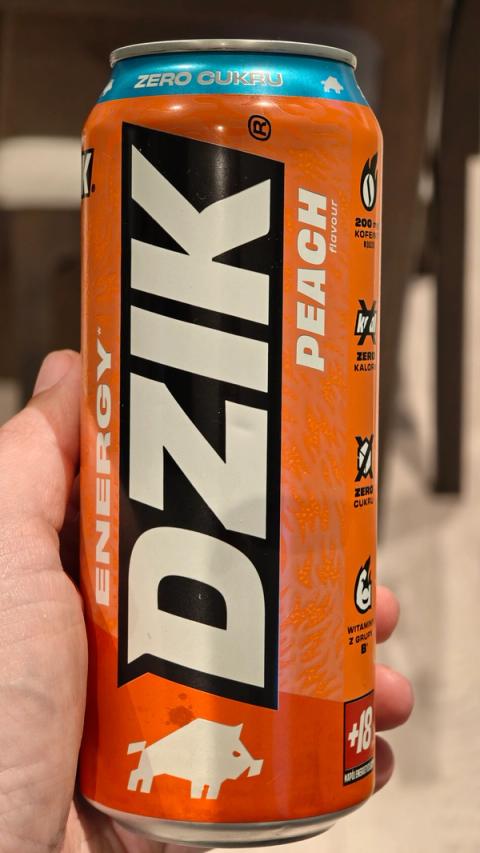 Dzik Peach, hele boksen