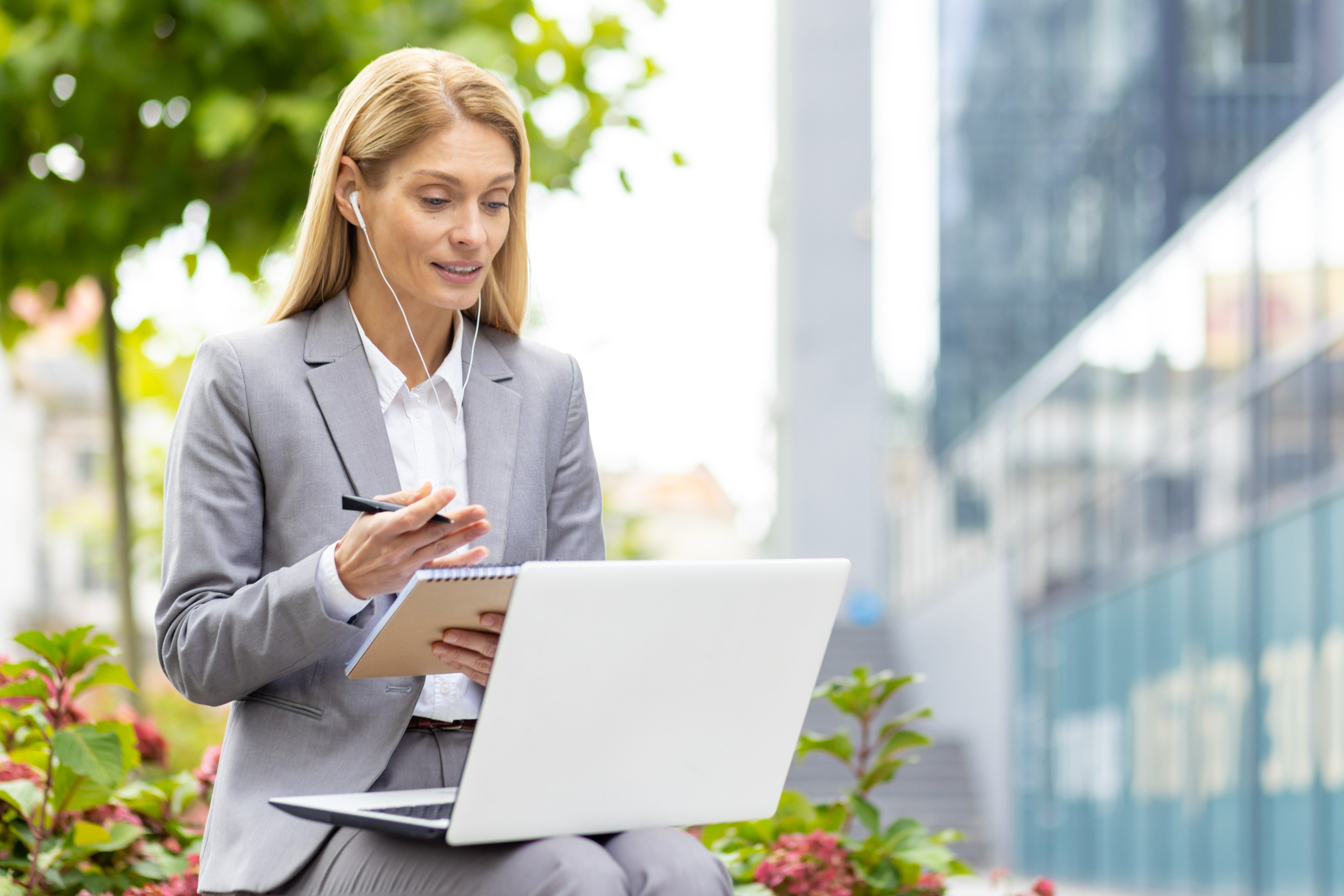 Mastering communication with your local government council members