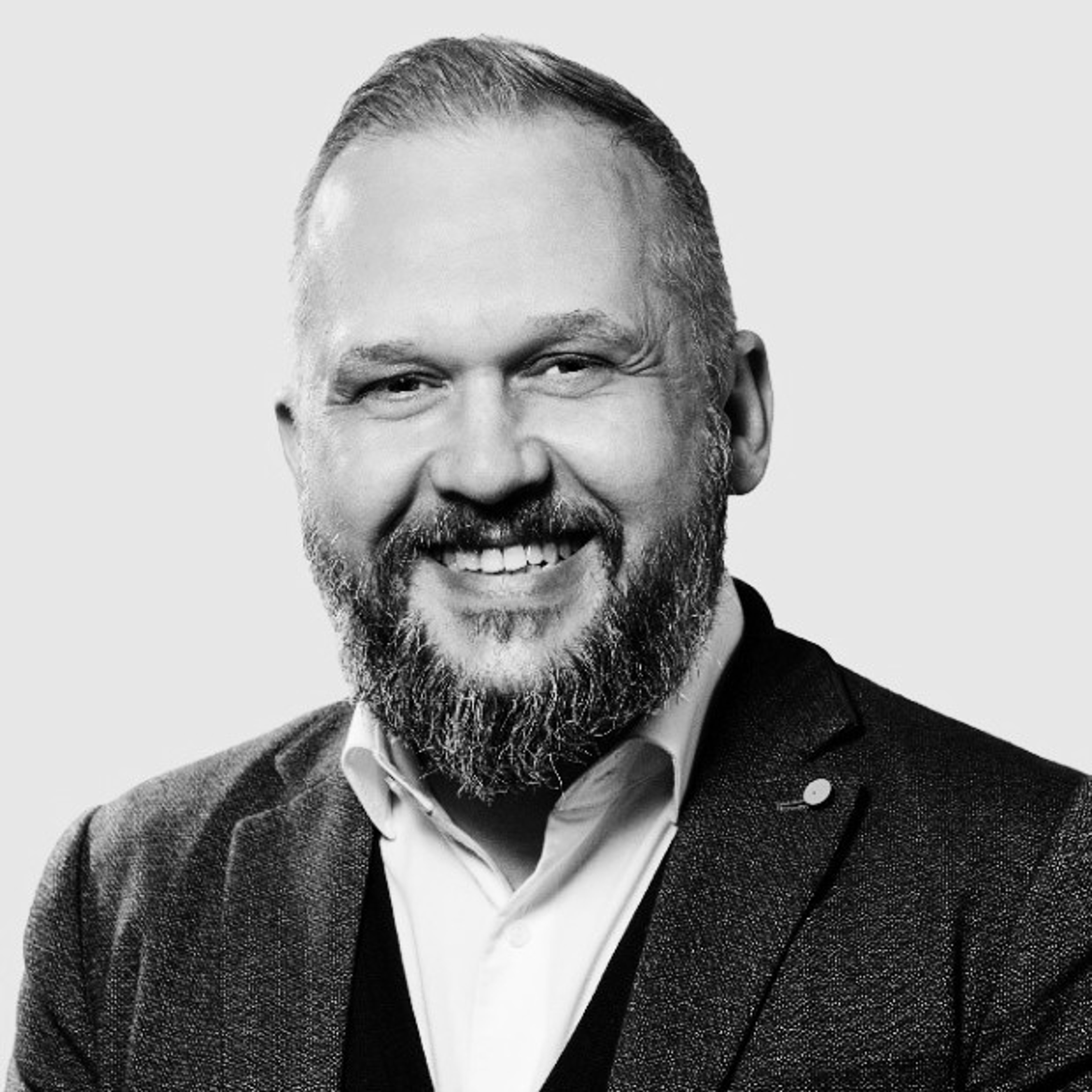 Headshot of Scott Bridgen