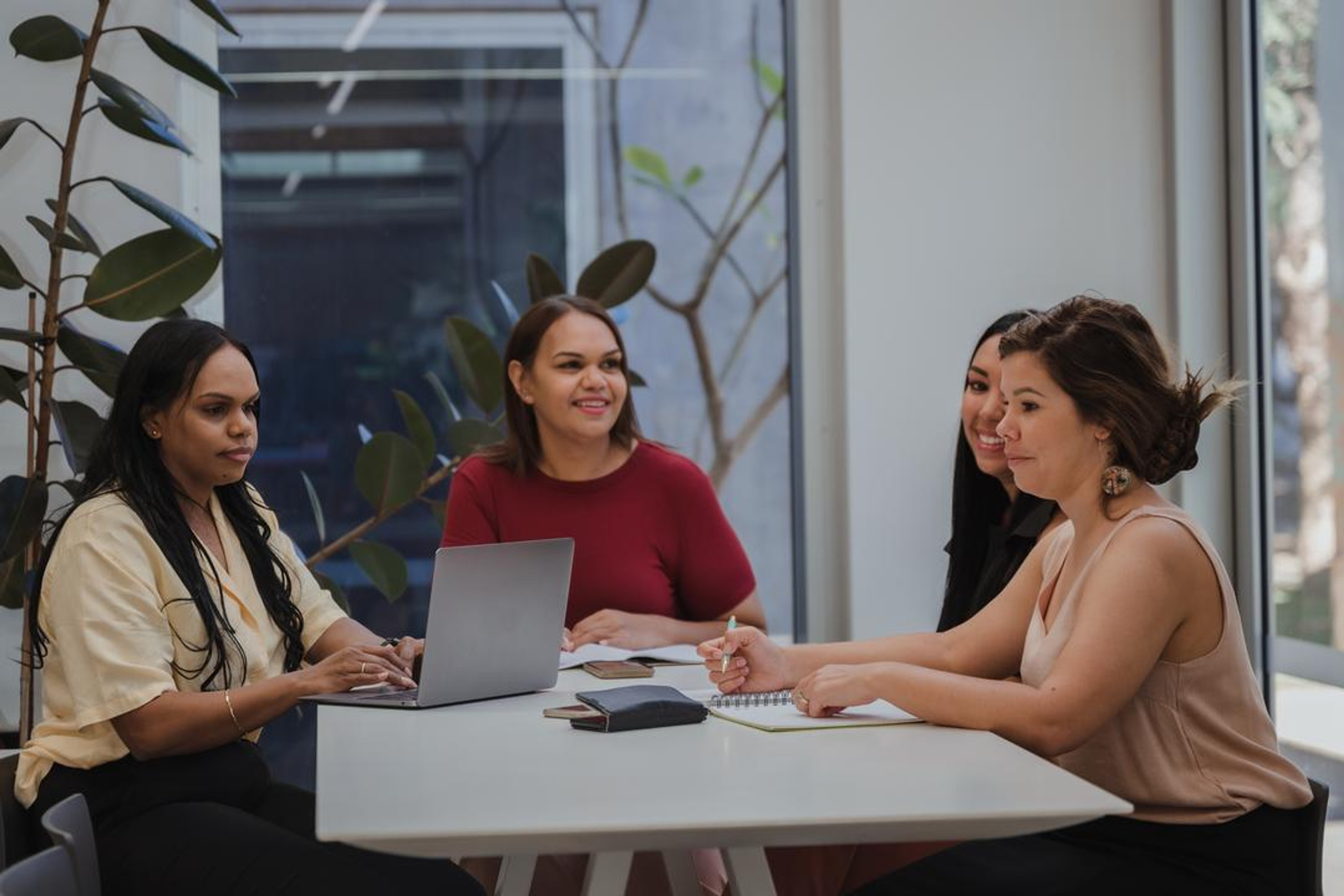 10 reasons why meeting minutes are important