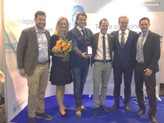 Members of Berendsen with the Cleanroom Innovation Award 2017-2018
