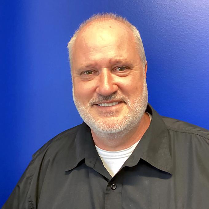 Mike Wisnieski, General Manager at Nationwide Trailers Kansas City