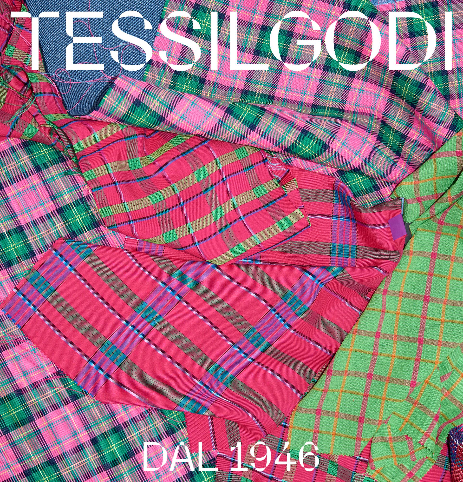 Logotype Tessilgodi sur fond de tissus italiens | © Studio Cent-Huit 2025