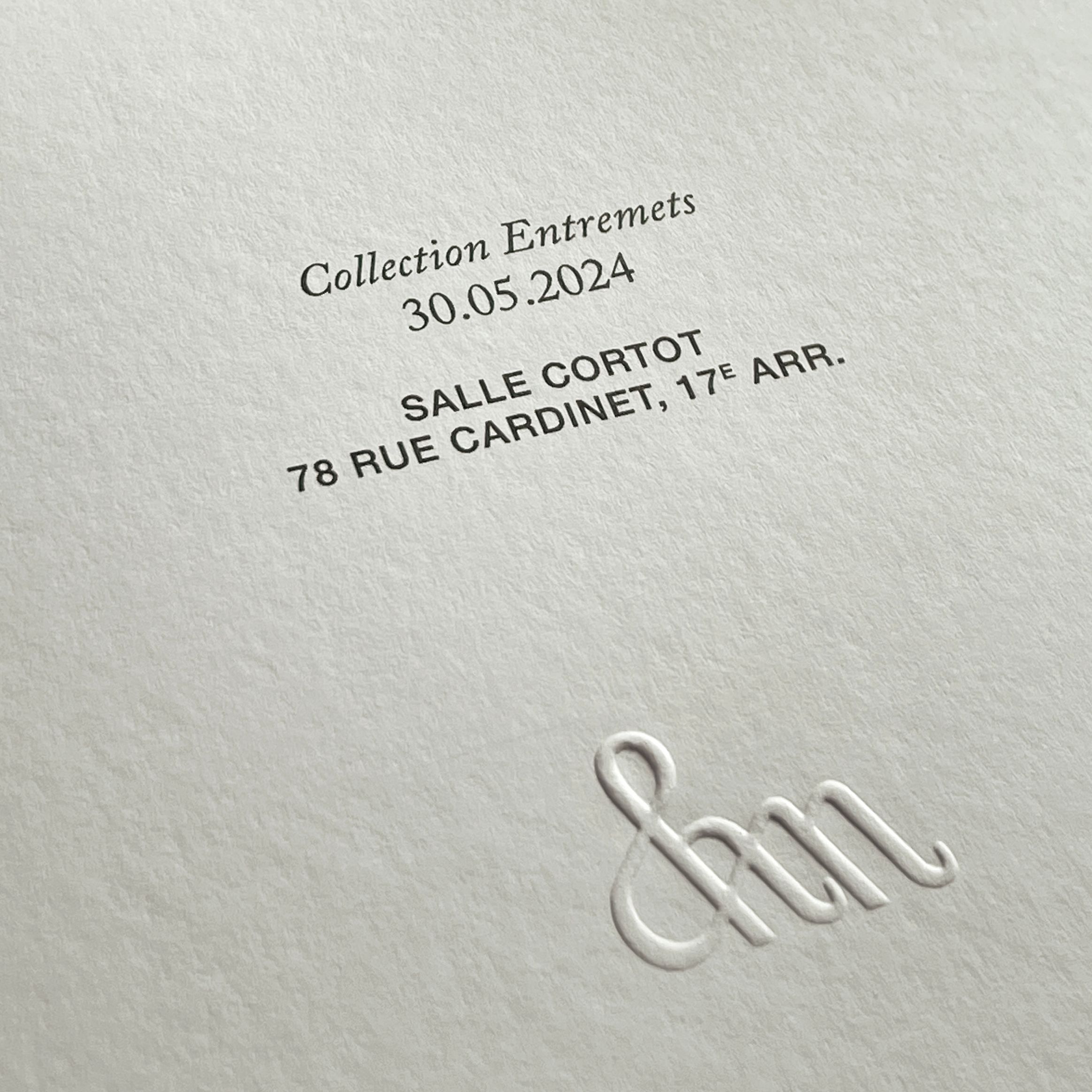 Invitation pour la collection de mobilier Entremets des architectes et designers Hauvette et Madani | © Studio Cent-Huit 2025