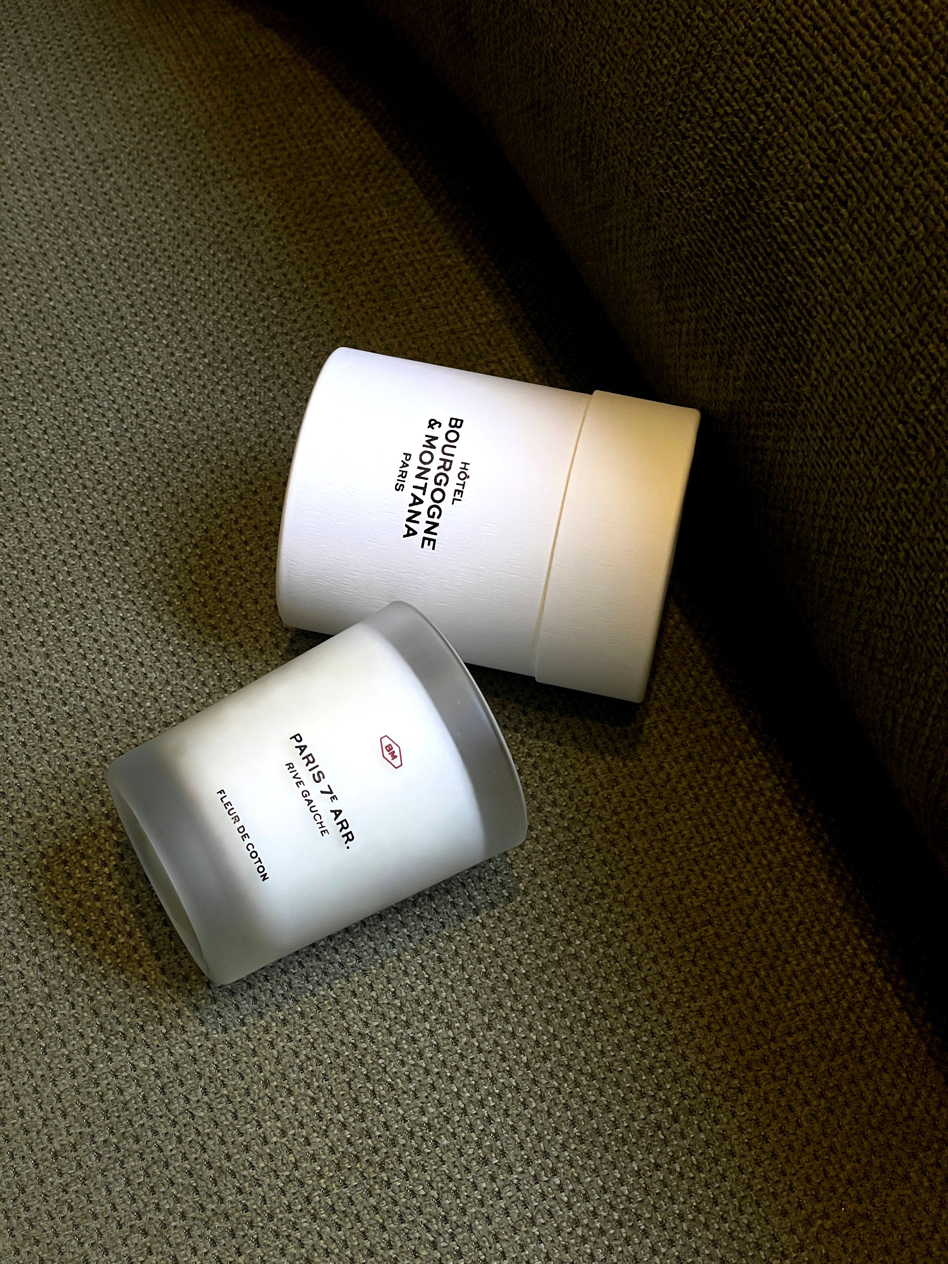 bougie hôtel Bourgogne et Montana Paris 7e arrondissement | © Studio Cent-Huit 2025