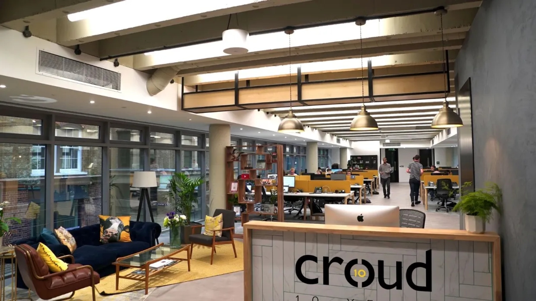 Croud office