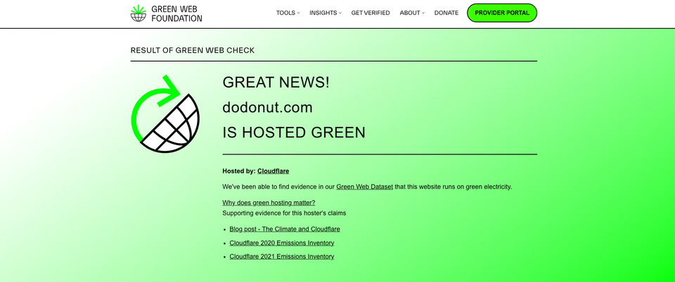 A website sustainability check result shows that dodonut.com is hosted on Cloudflare's green-powered servers.