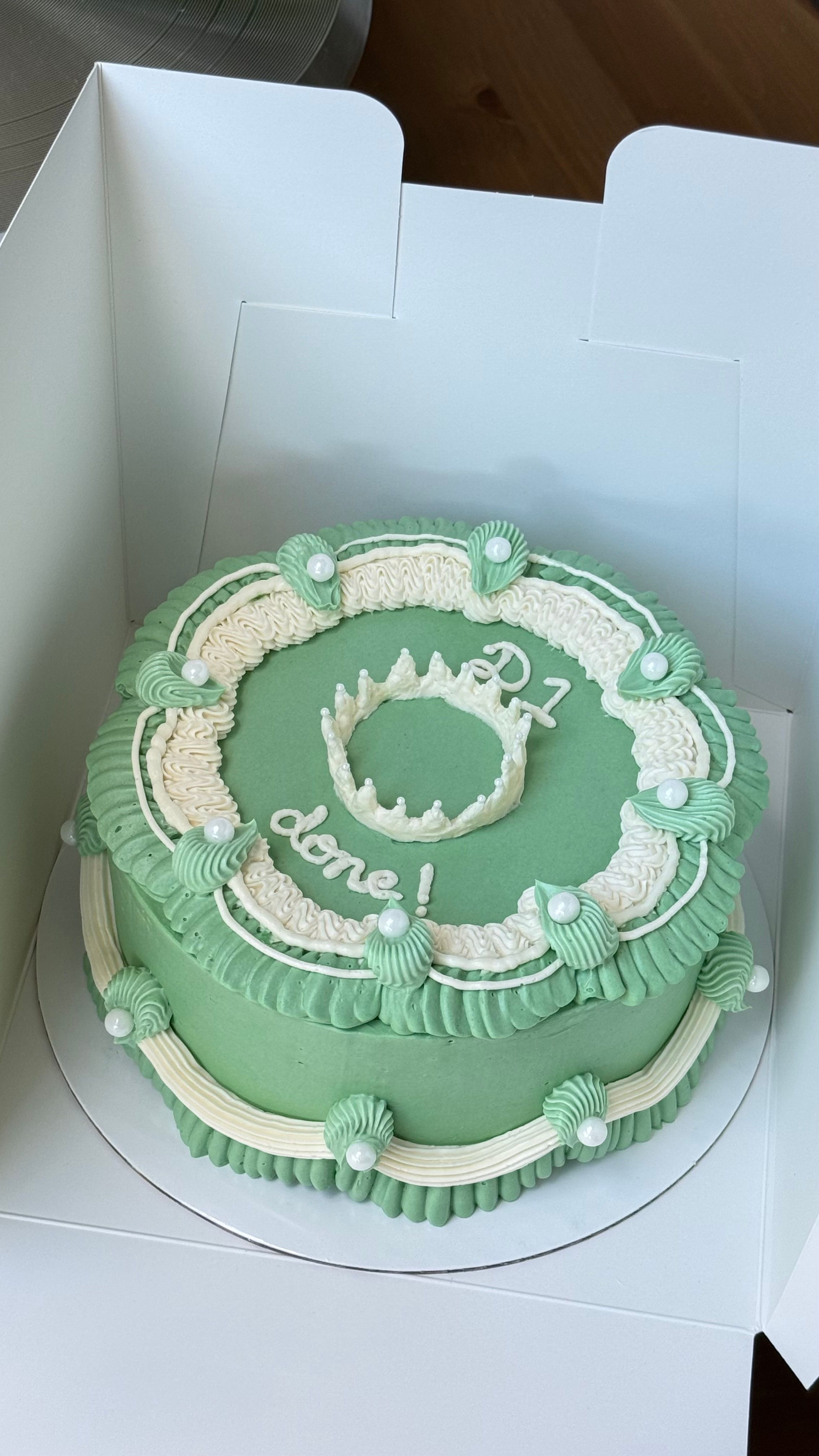 4” 2-Layered Cake
