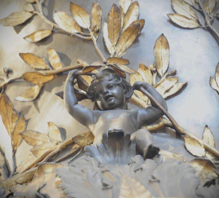 Cherub of the Baldacchino