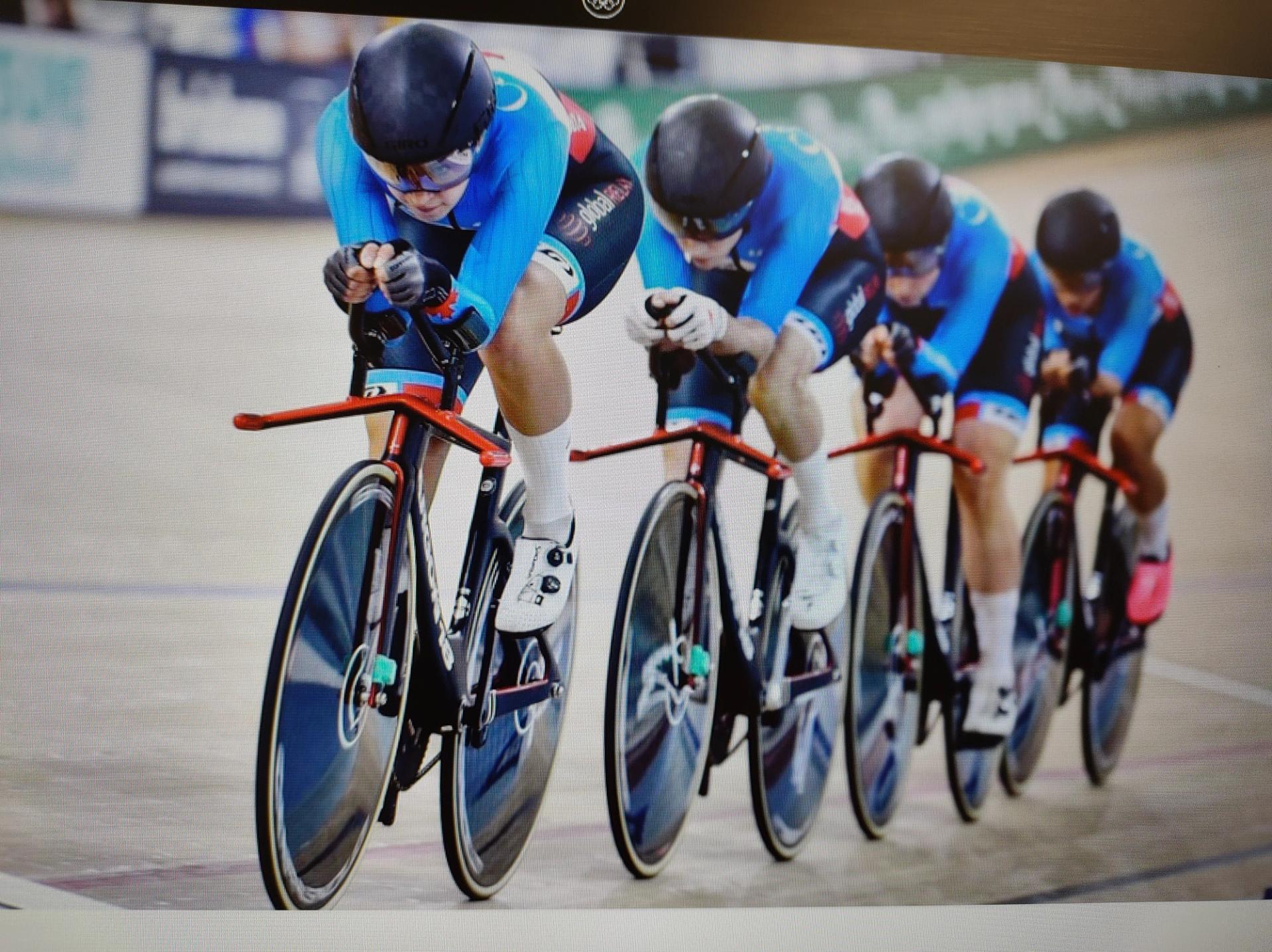 Four Canadian women "pursuit" cyclists compete at the "Worlds" in Australia in 2019.