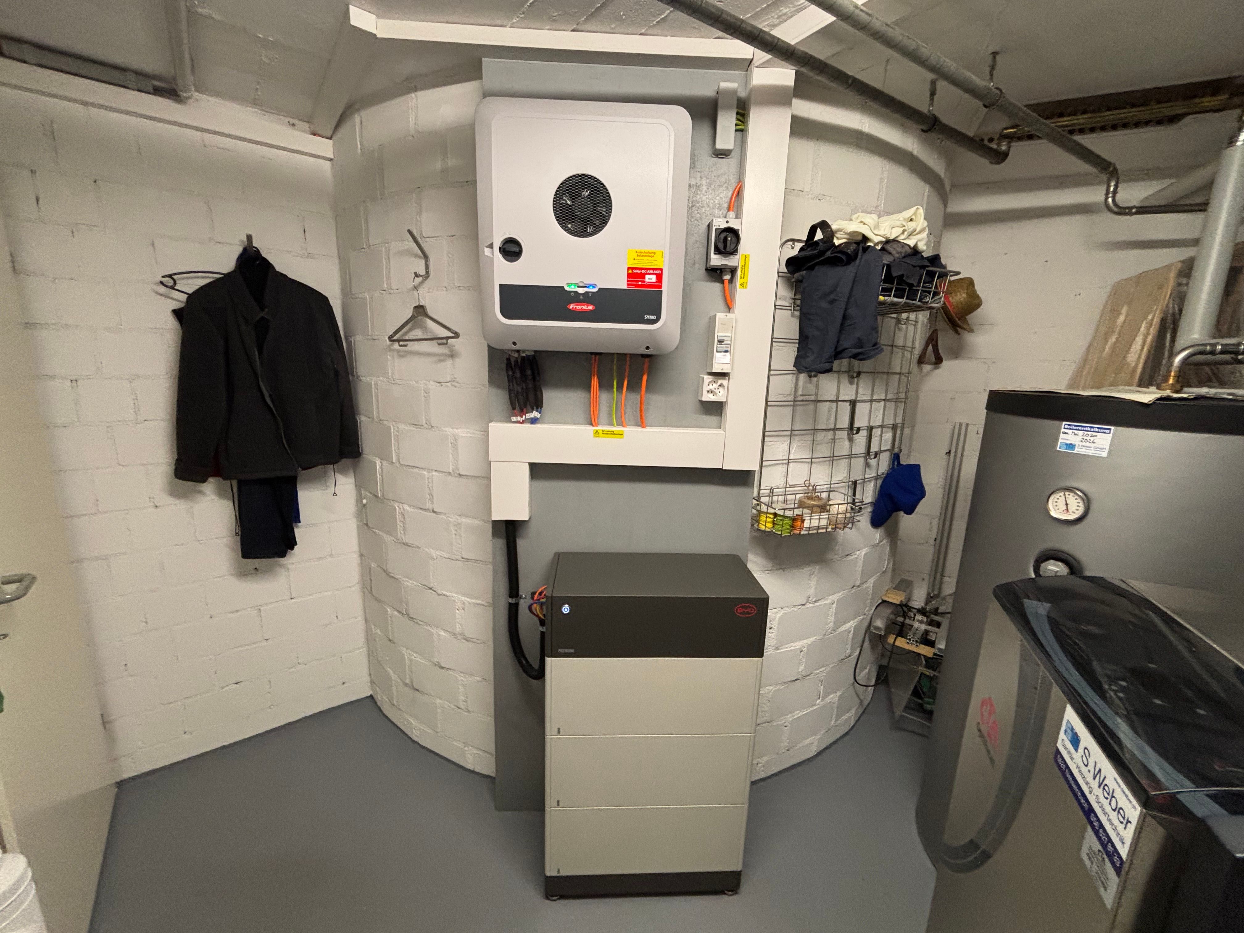 Basement with inverter and battery