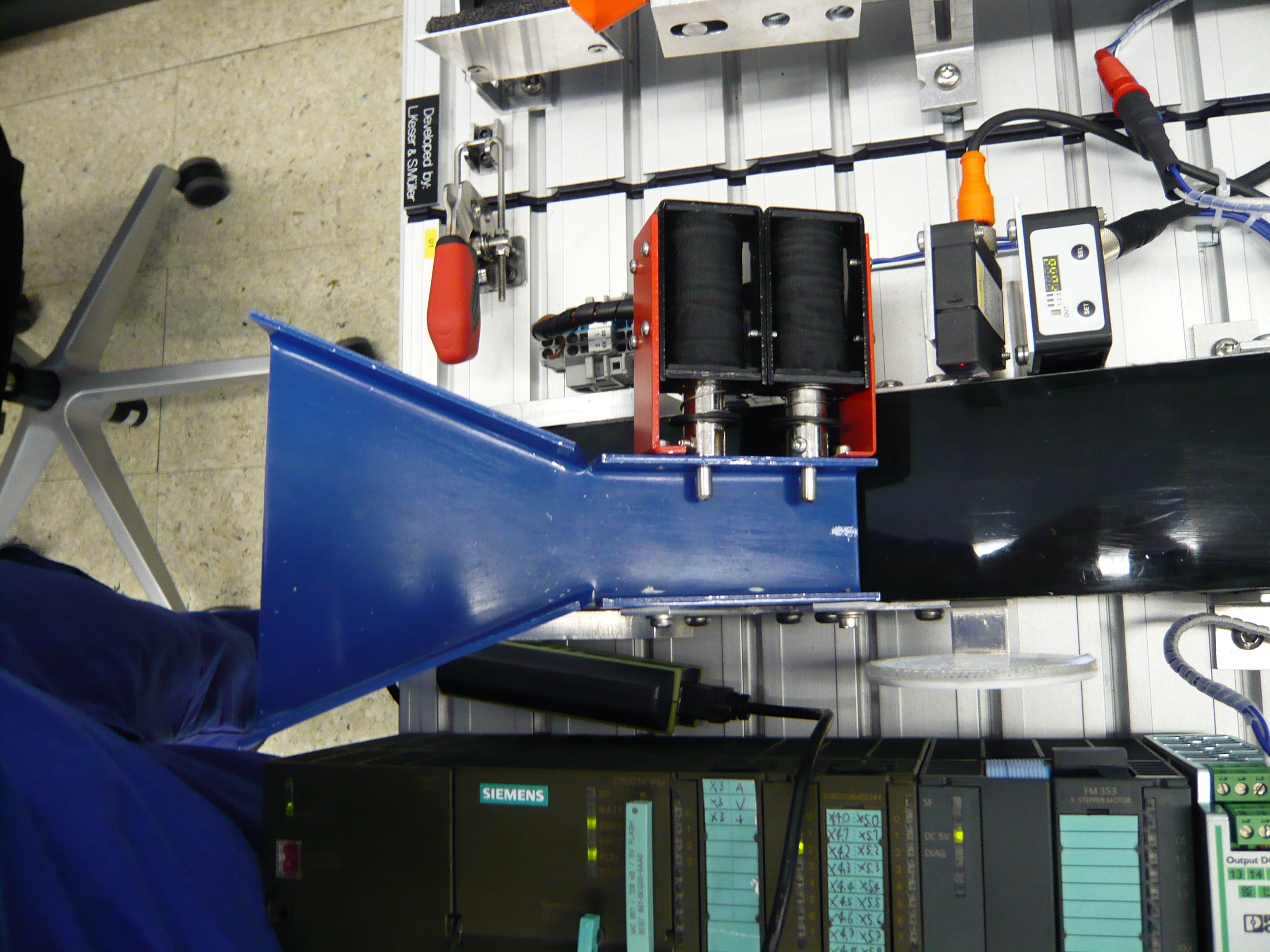 Separation and color detection