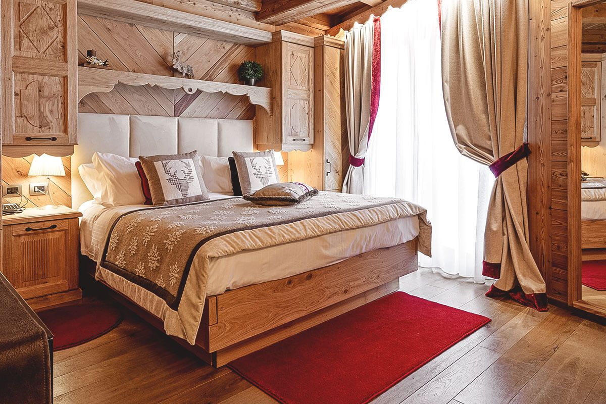 Deluxe: Rocca dell’Abisso