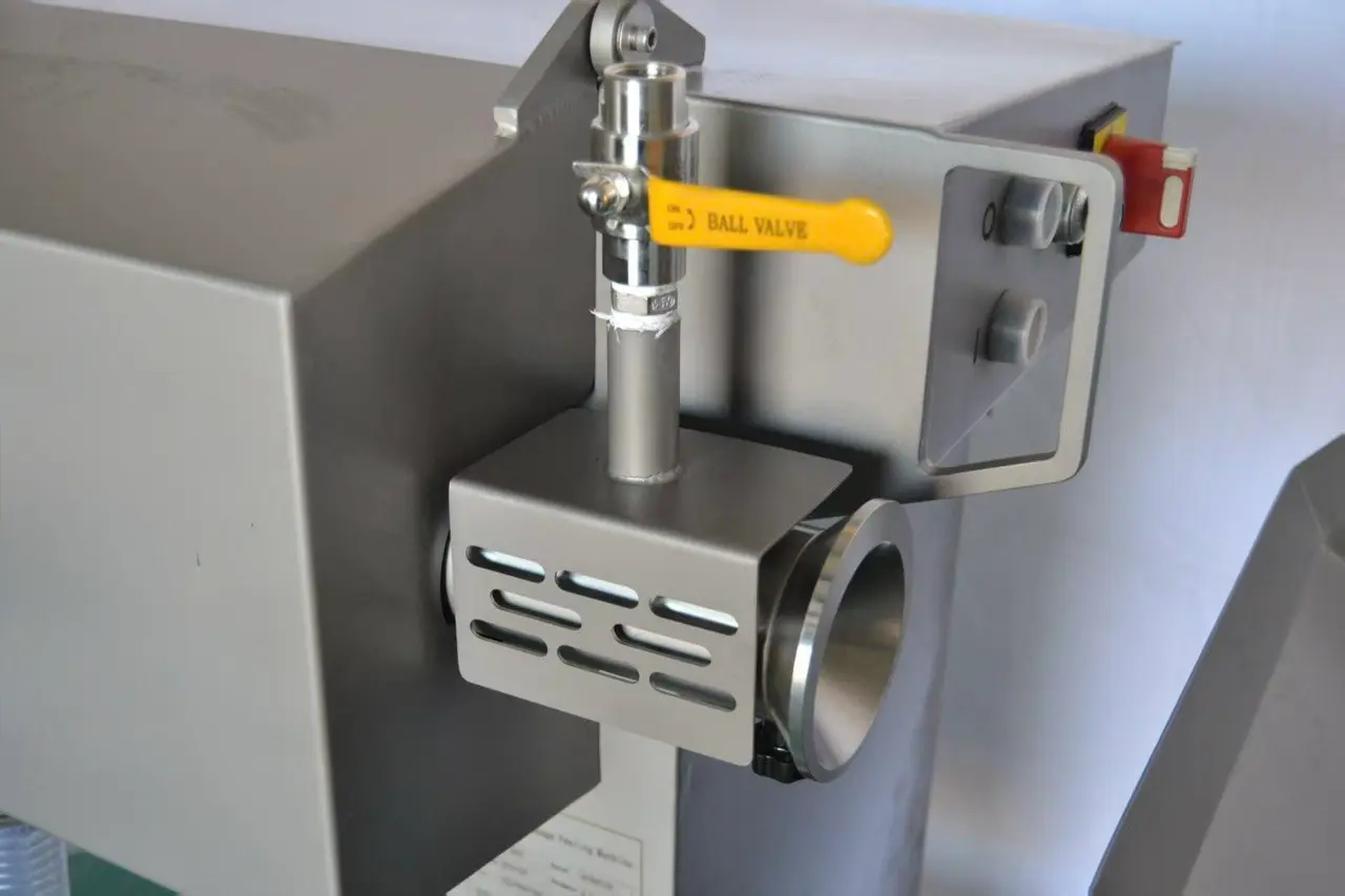 KOMPO Sausage Peeling Machine