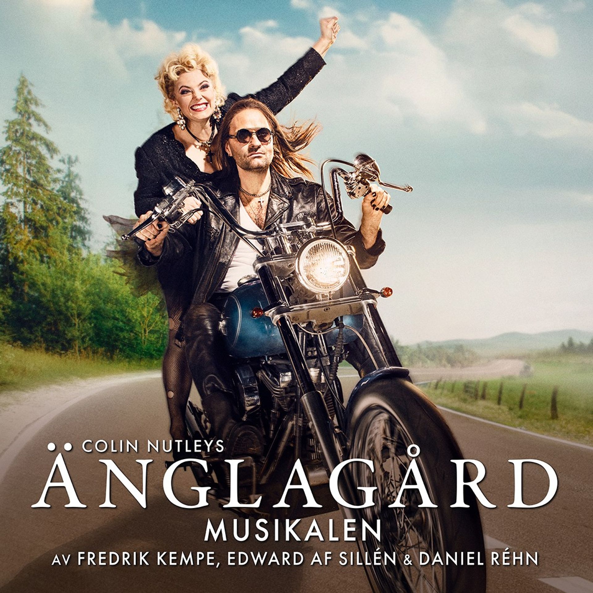 Affisch för Änglagård musikalen. Ett par på motorcykel.