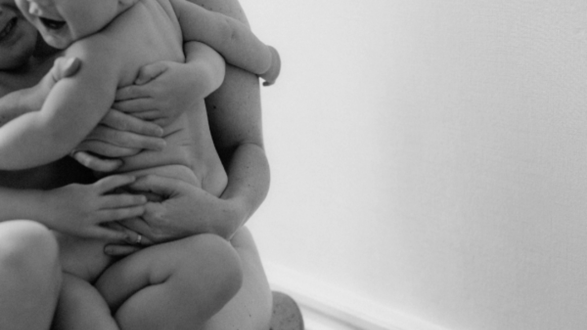 Manér för föreställning Ömma moder som spelar på Intiman i Stockholm