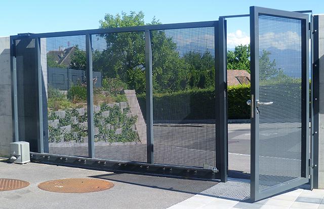 Nous sommes des passionnés et le métal est notre métier