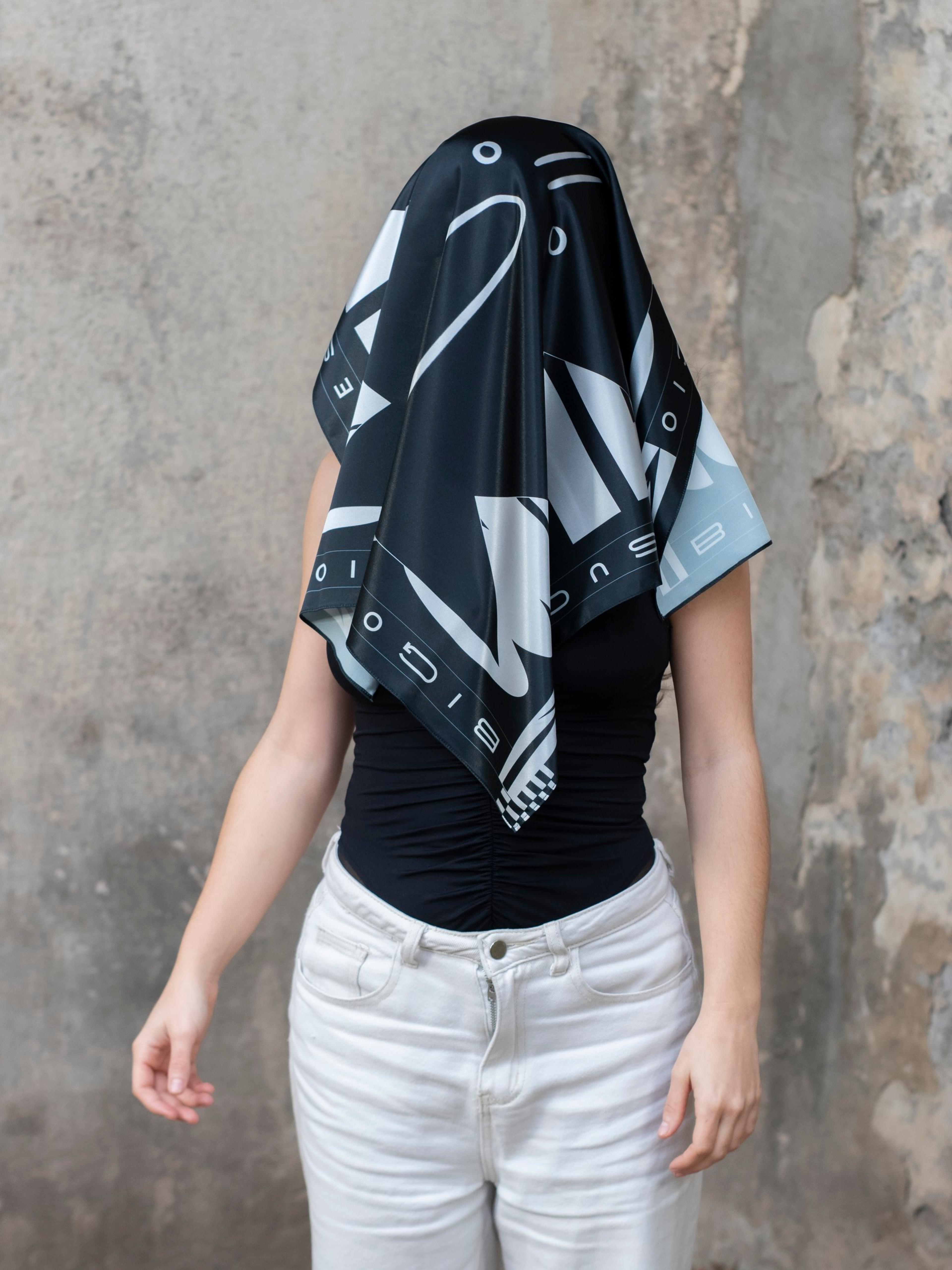 Selected Textiles — imagen 10