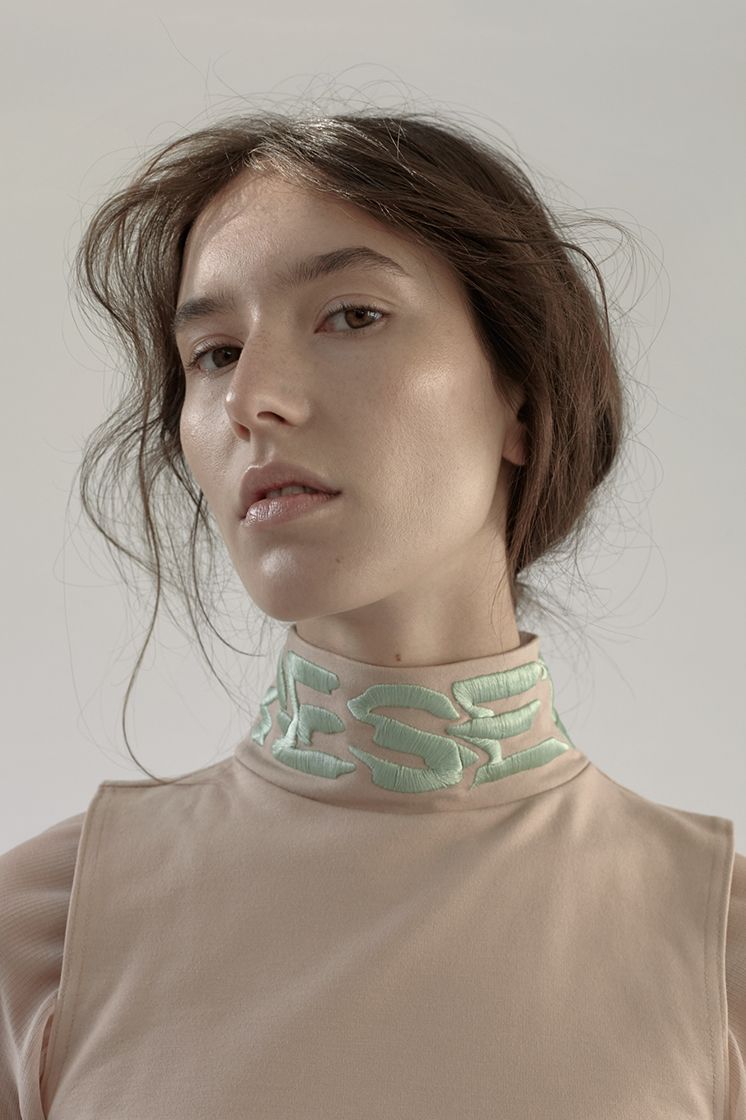 female model bust shot
