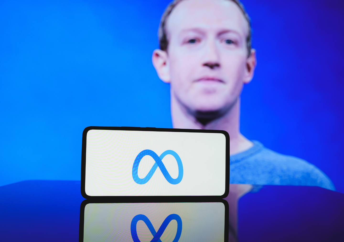Break-up in sight? Zuckerberg fights for Instagram and WhatsApp in court