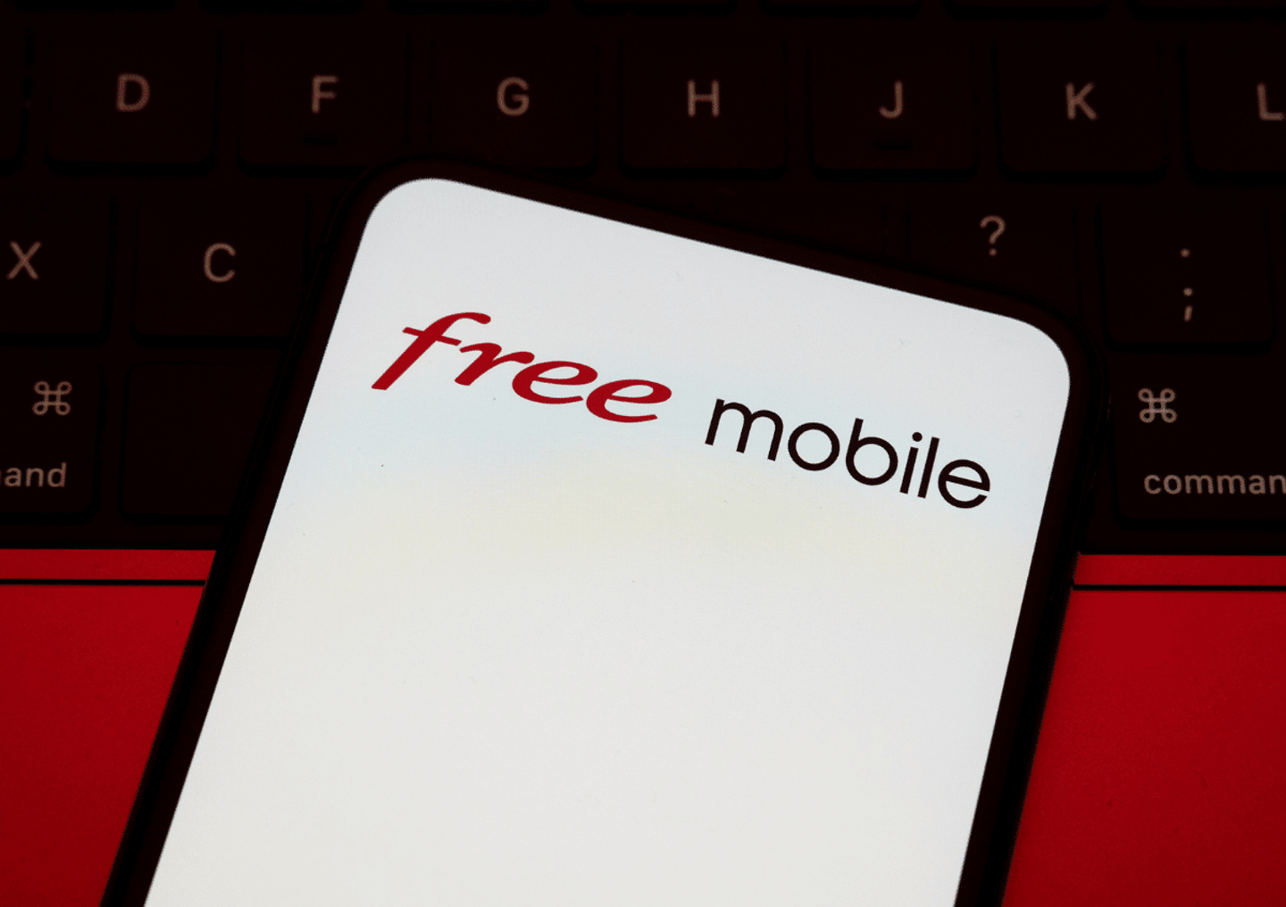 Nach Datenleck: Millionenstrafe für Mobilfunkanbieter Free – 24 Millionen Kunden betroffen