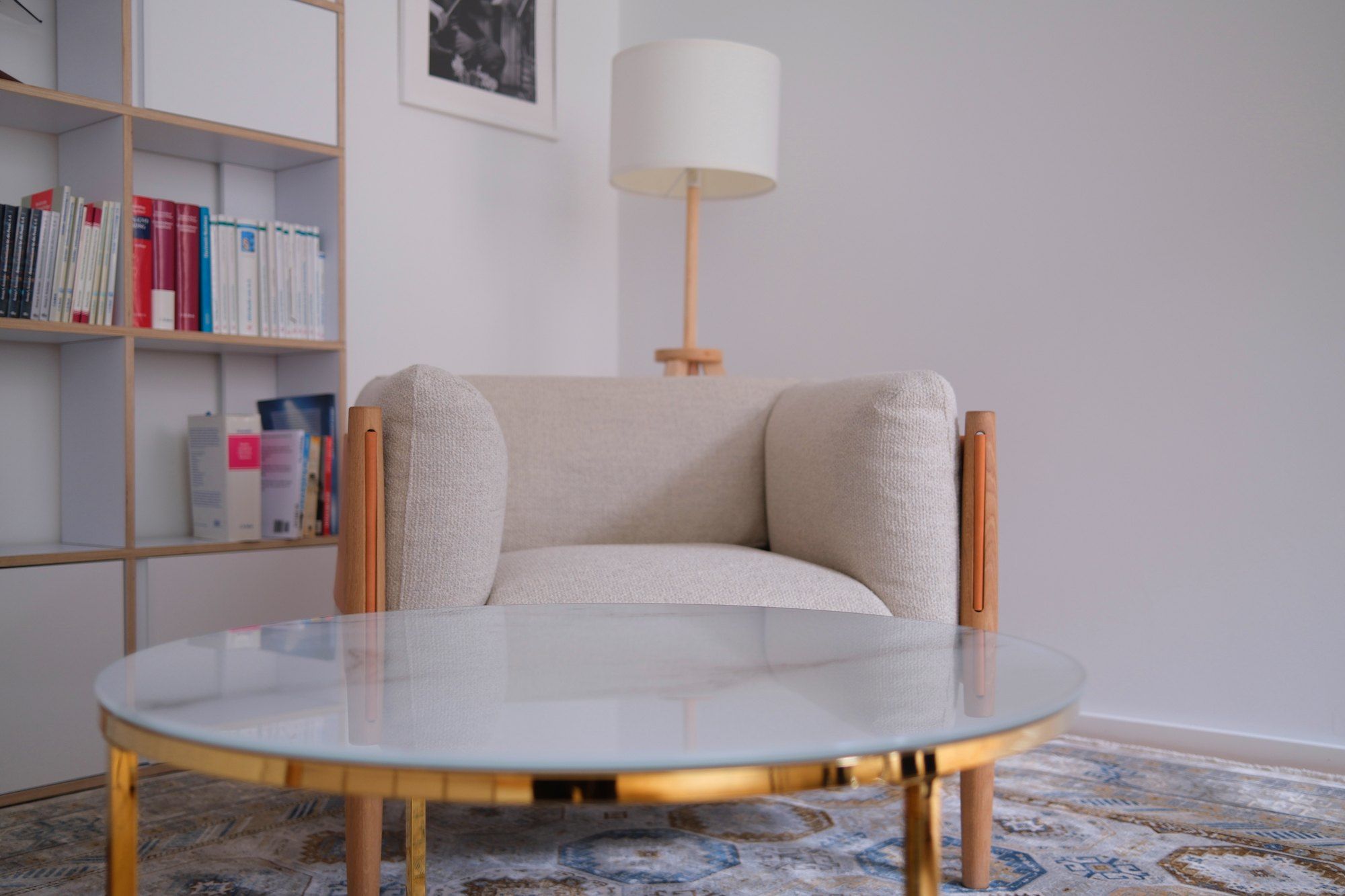 Lounge with library