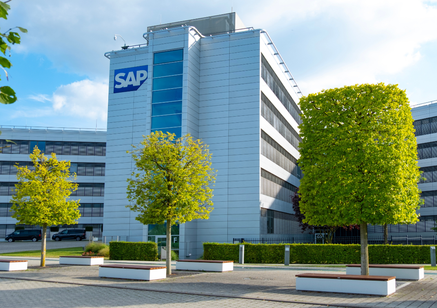 Der Kampf der Software-Riesen: Celonis gegen SAP – Ein Unternehmen verklagt den Marktführer!