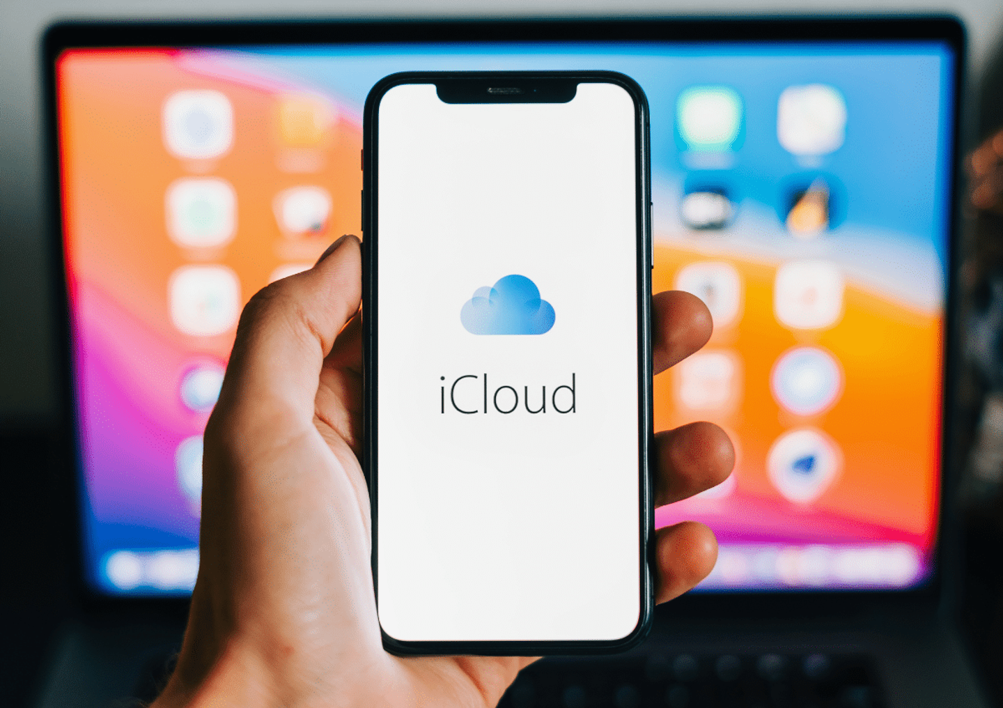 Shock for Apple users: 20 years of data gone – all because of a gift card!