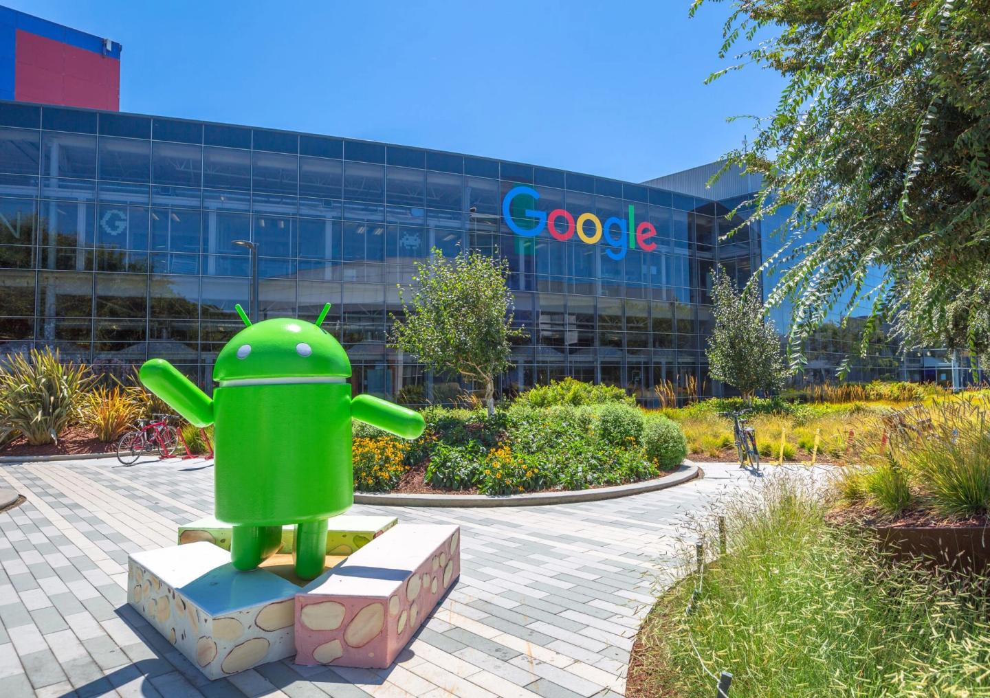 Zurück in die Vergangenheit: Silicon Valley verschärft den Kampf um die Rückkehr ins Büro